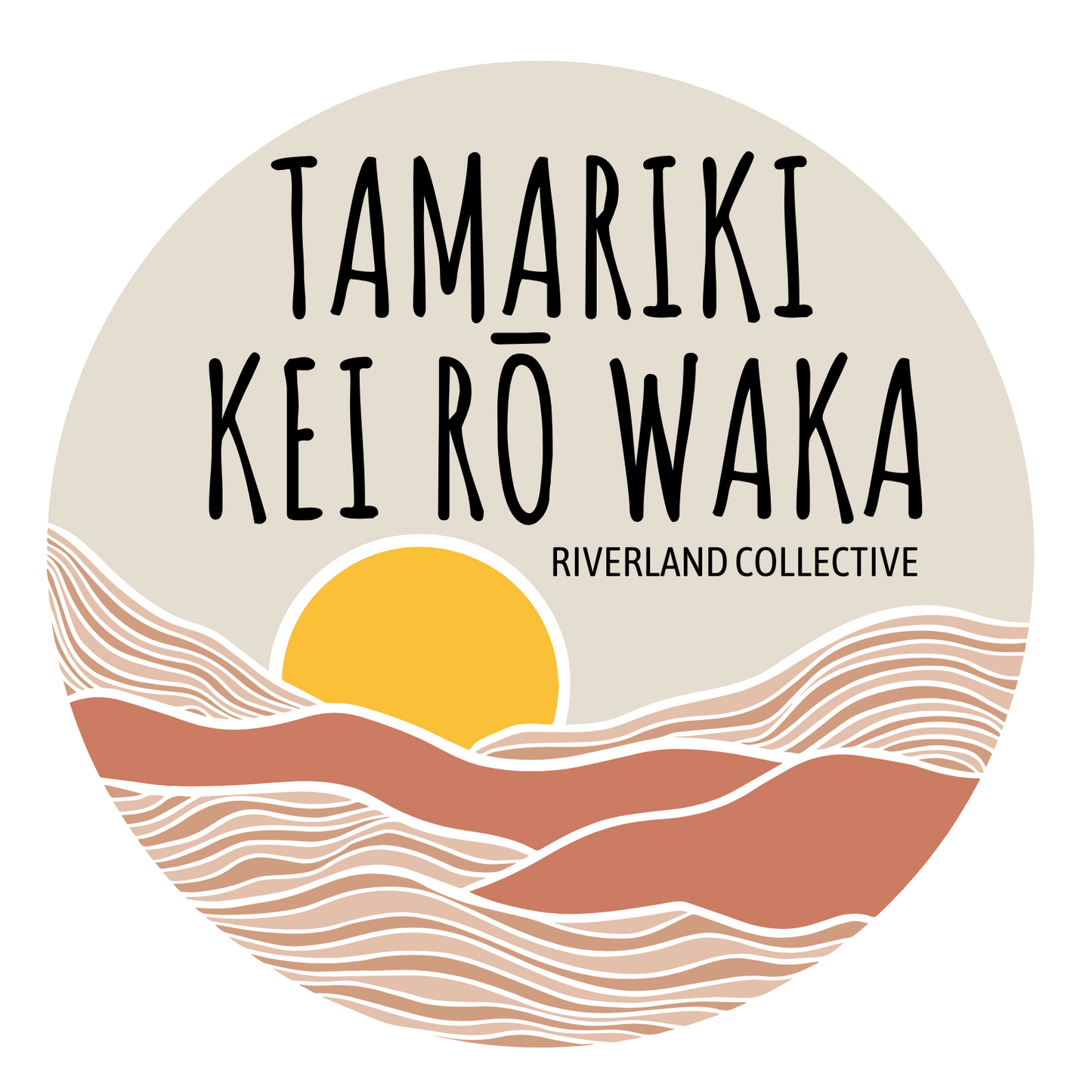 Sunrise - tamariki kei rō waka